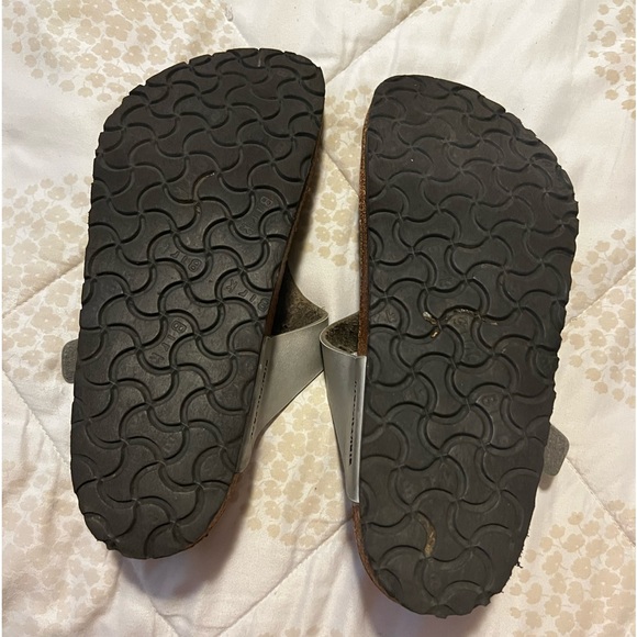 Birkenstock Gizeh Sandal - Picture 3 of 7